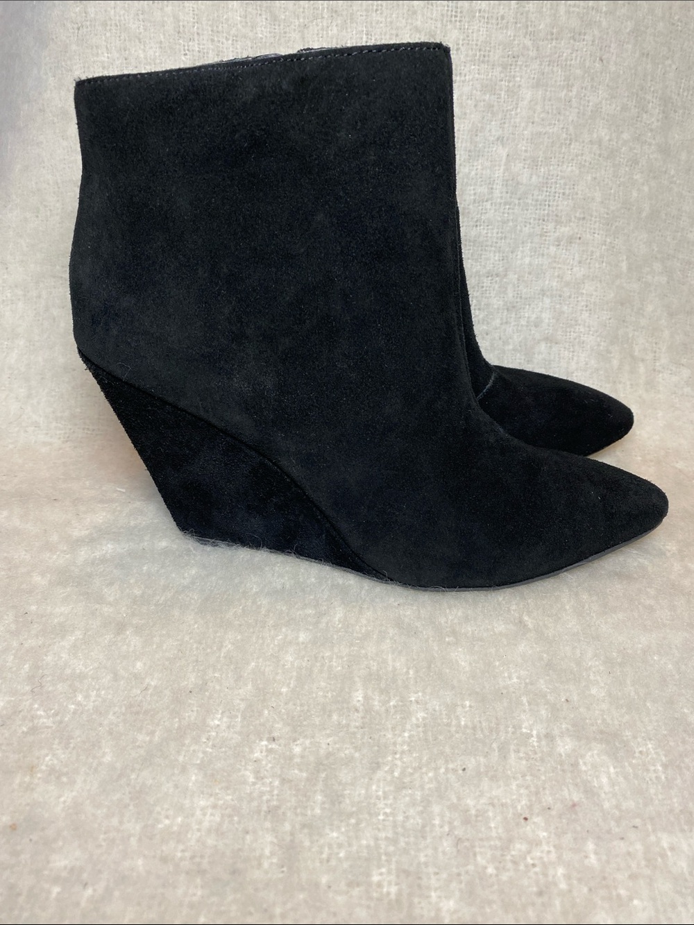 Seychelles Black Suede Wedge Booties US 9